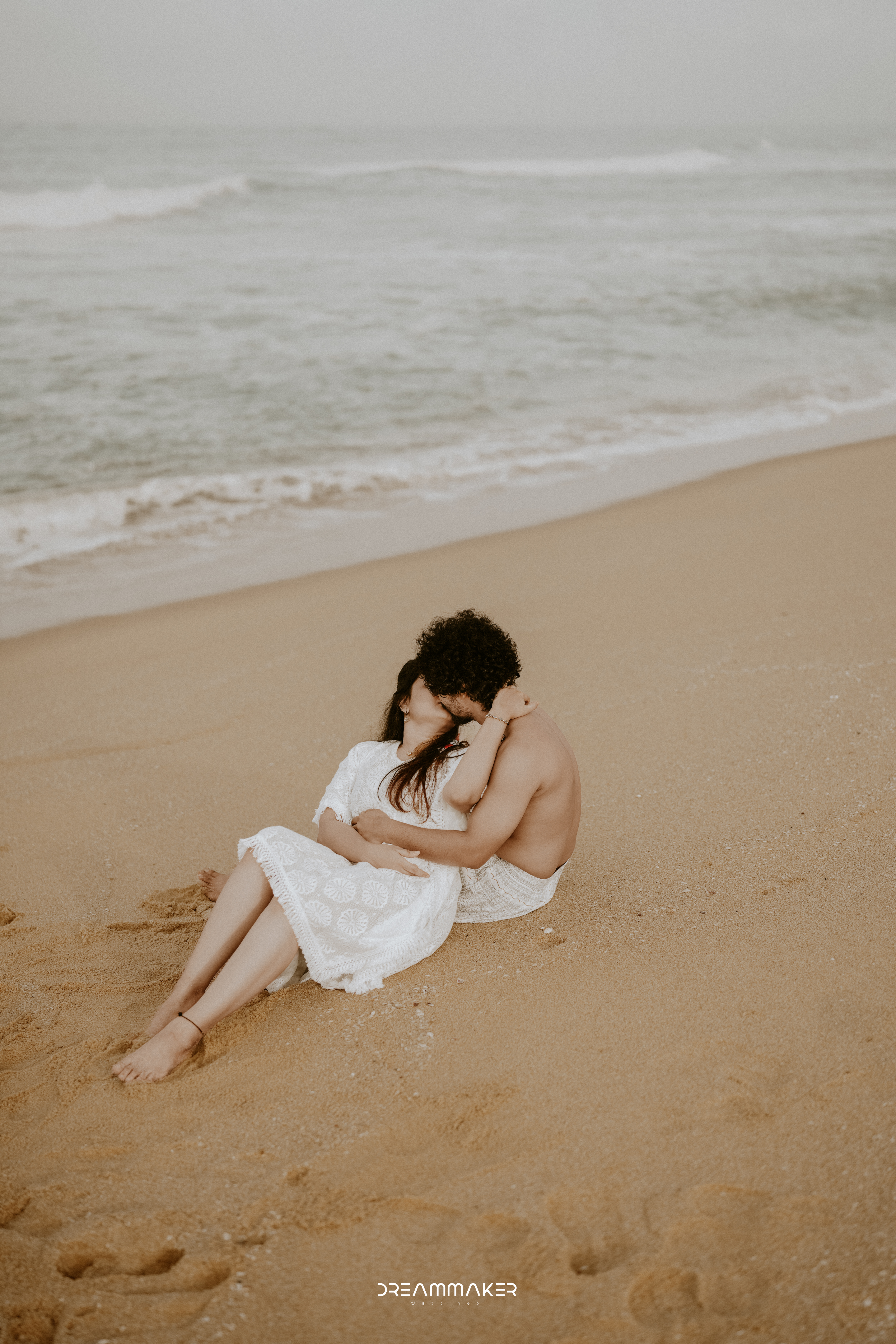 Romantic pre-wedding photography session